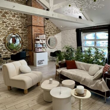 82B65DAD-4224-4366-BED9-4592432A9D36_1_102_a